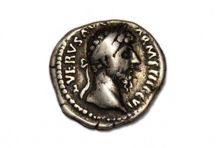 LUCIO VERO, 163-165 d.C. denario.