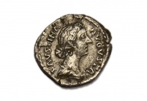 FAUSTINA II (hija), 161-164 d.C. Denario
