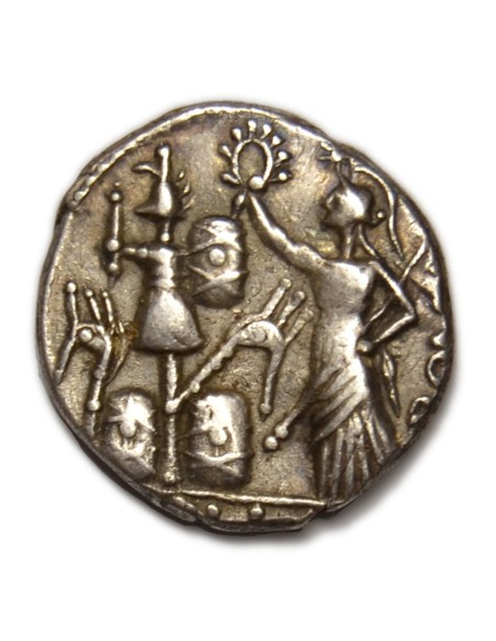 FURIA. denario 119 a J.C.
