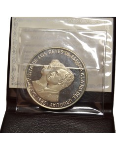 URUGUAY - 2000 NUEVOS PESOS 1983